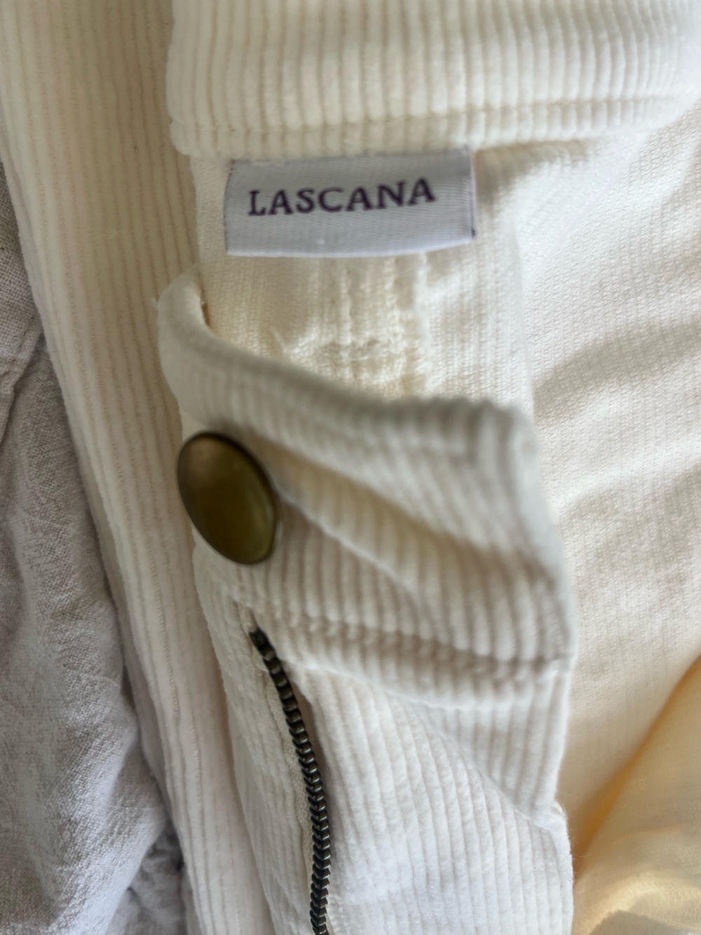 LASCANA Cream Corduroy Style Jeans Size 6 - Picture 8 of 10